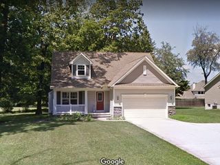 Foreclosed Home - 9227 JACKSON ST, 44060