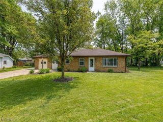 Foreclosed Home - 4621 SILVERDALE RD, 44070
