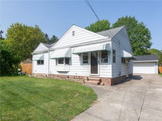 Foreclosed Home - 6174 STEARNS RD, 44070