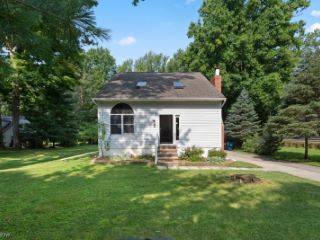 Foreclosed Home - 4752 LANSING DR, 44070