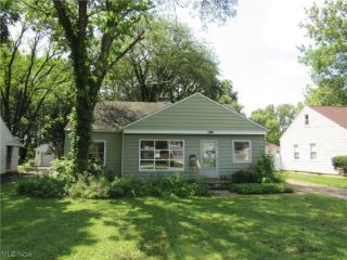 Foreclosed Home - 23829 GESSNER RD, 44070