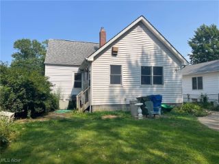 Foreclosed Home - 3394 W 231ST ST, 44070