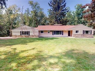 Foreclosed Home - 14903 HOOK HOLLOW RD, 44072
