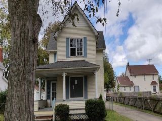 Foreclosed Home - 251 Courtland St, 44077