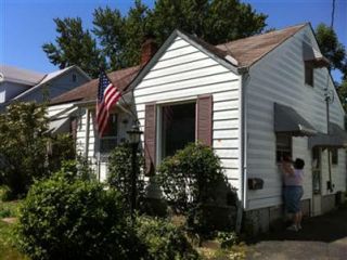 Foreclosed Home - 1542 DOUGLAS RD, 44092
