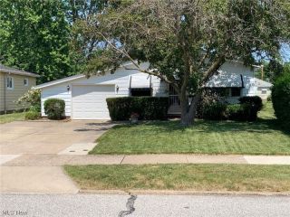 Foreclosed Home - 1685 ELDON DR, 44092