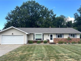 Foreclosed Home - 29471 VALLEY VIEW DR, 44092
