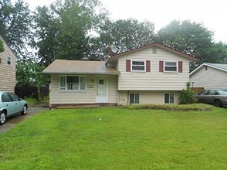 Foreclosed Home - 217 PARKWAY DR, 44095