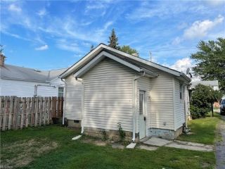 Foreclosed Home - 1356 E 345TH ST, 44095