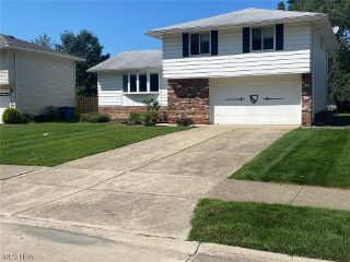 Foreclosed Home - 36689 VALLEYVIEW DR, 44095