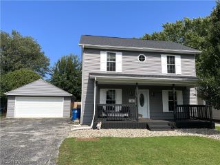 Foreclosed Home - 145 TRAYMORE BLVD, 44095