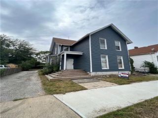 Foreclosed Home - 1440 W 50TH ST, 44102