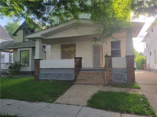 Foreclosed Home - 3136 W 82ND ST, 44102