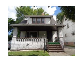 Foreclosed Home - 10101 Orleans Ave, 44105
