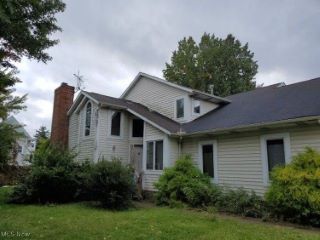 Foreclosed Home - 4073 JOHN P GREEN PL, 44105