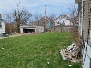 Foreclosed Home - 8001 CONNECTICUT AVE, 44105