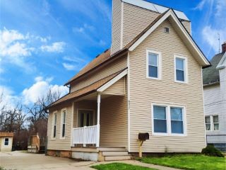 Foreclosed Home - 8417 TIOGA AVE, 44105