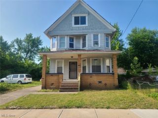 Foreclosed Home - 10605 KIMBERLEY AVE, 44108