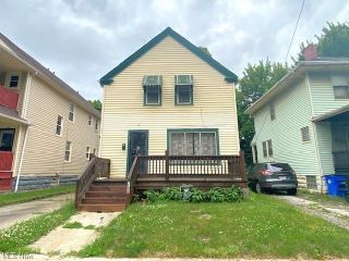 Foreclosed Home - 1124 E 114TH ST, 44108