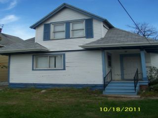Foreclosed Home - 3824 HENRITZE AVE, 44109