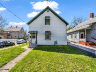 Foreclosed Home - 3232 W 44TH ST, 44109