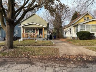 Foreclosed Home - 15407 RIDPATH AVE, 44110