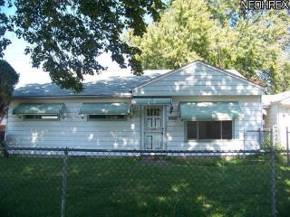Foreclosed Home - 11926 SAINT JOHN AVE, 44111