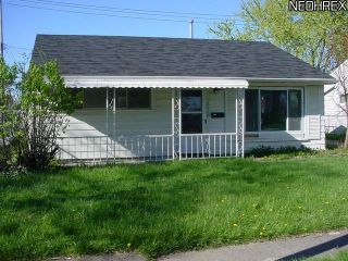 Foreclosed Home - 12020 SAINT JOHN AVE, 44111