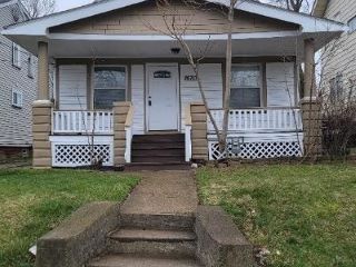 Foreclosed Home - 10713 LINNET AVE, 44111