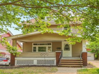 Foreclosed Home - 3231 W 116TH ST, 44111