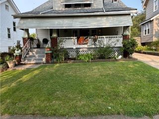 Foreclosed Home - 3239 W 116TH ST, 44111