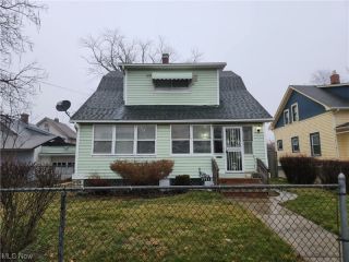 Foreclosed Home - 1711 AVALON RD, 44112