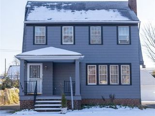 Foreclosed Home - 3390 LOWNESDALE RD, 44112