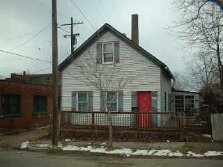 Foreclosed Home - 2731 W 30TH ST, 44113