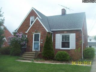 Foreclosed Home - 19312 MOHAWK AVE, 44119