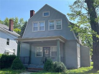 Foreclosed Home - 1097 E 176TH ST, 44119