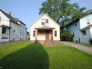Foreclosed Home - 3622 E 138TH ST, 44120