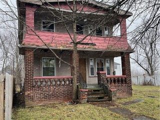 Foreclosed Home - 12610 SIGNET AVE, 44120