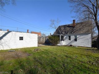 Foreclosed Home - 4016 EASTWAY RD, 44121