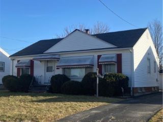 Foreclosed Home - 18604 RESTOR AVE, 44122