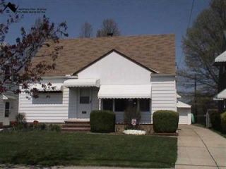 Foreclosed Home - 23961 DEVOE AVE, 44123