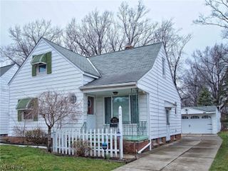 Foreclosed Home - 24821 DEVOE AVE, 44123