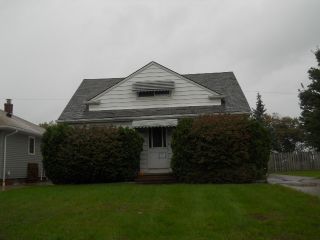 Foreclosed Home - 11609 BRADWELL RD, 44125