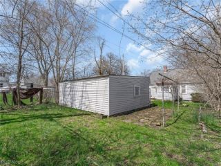 Foreclosed Home - 12316 CREST AVE, 44125