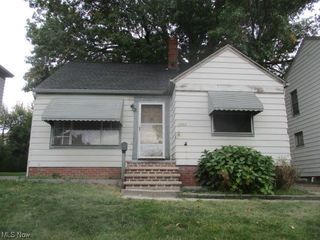 Foreclosed Home - 4713 E 93RD ST, 44125