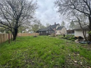Foreclosed Home - 5743 PORTAGE AVE, 44127