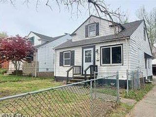 Foreclosed Home - 4310 E 162ND ST, 44128