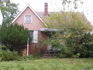 Foreclosed Home - 4484 LEE HEIGHTS BLVD, 44128