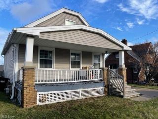 Foreclosed Home - 7006 THEOTA AVE, 44129