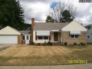 Foreclosed Home - 9602 W PLEASANT VALLEY RD, 44130